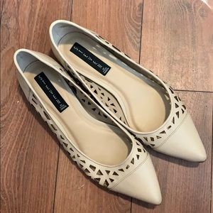 Tan Steve Madden Pointed Flats 9.5